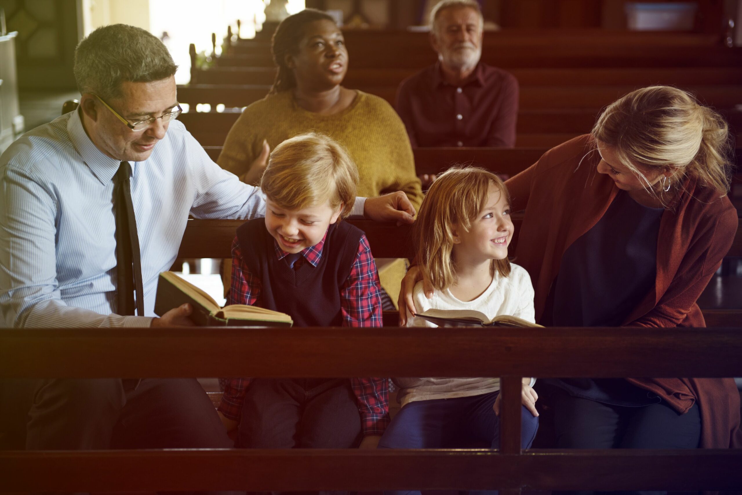 Kirche, Familie, Kinder, Gottesdienst