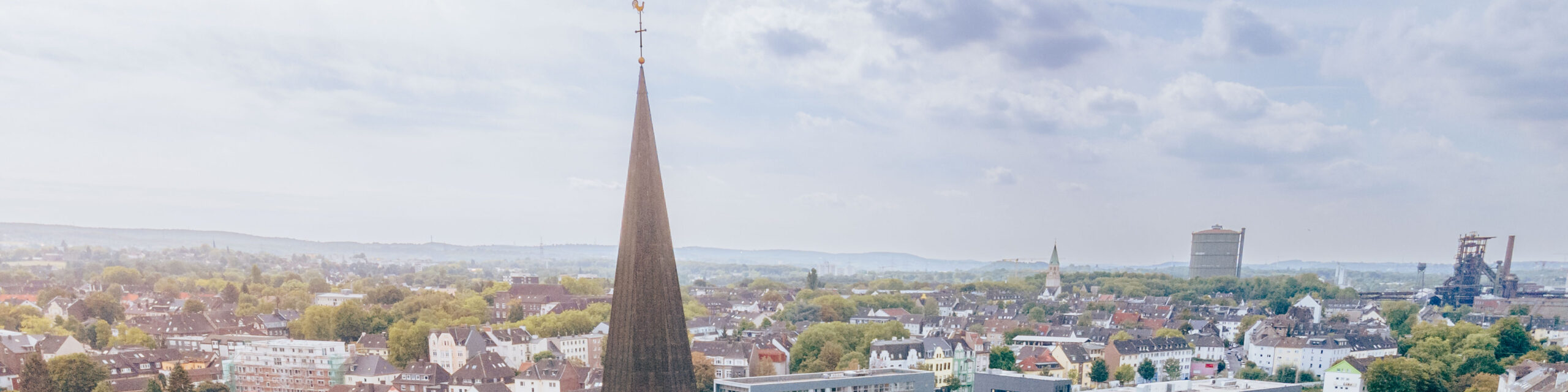 Gremien treffen sich mit dem Beraterteam des Erzbistums Paderborn. Pastoraler Raum Pfarrei St. Clara Dortmund-Hörde beginnt Gespräche zum Immobilienstrategieprozess.