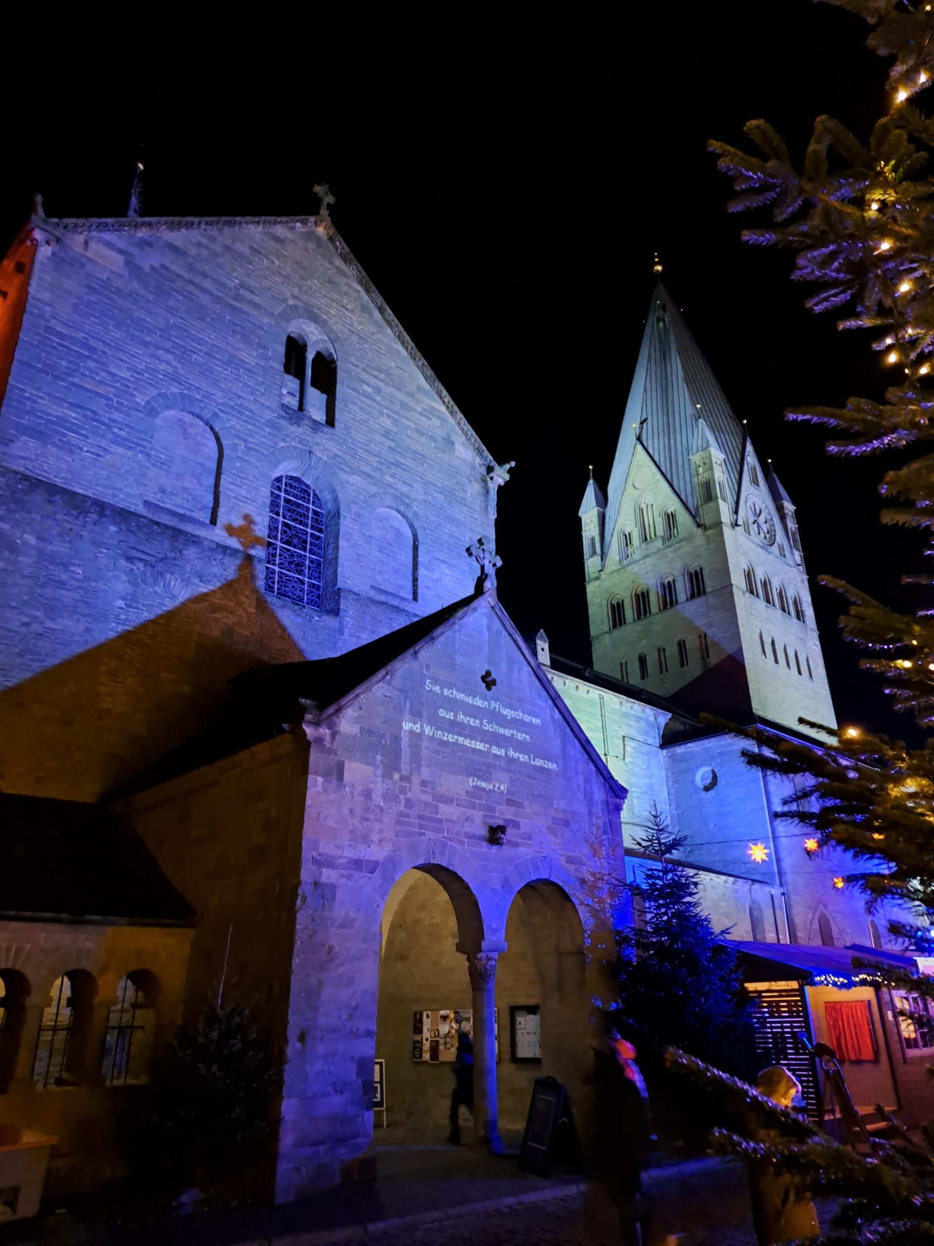 Hoffnungsbotschaften am Sankt Patrokli-Dom, Soest