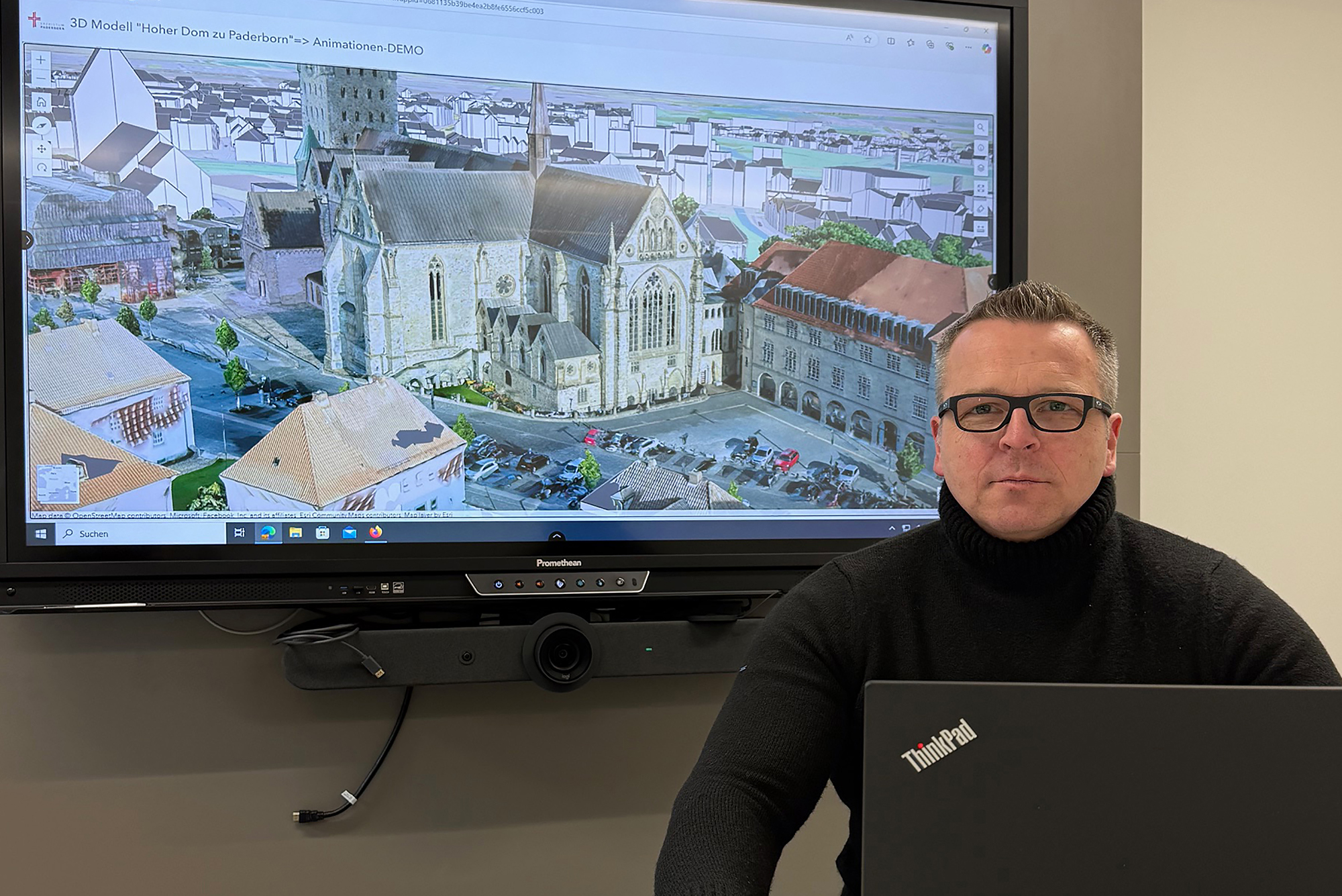 Drohnenflüge über alle Kirchen im Erzbistum Paderborn. Neues Projekt erstellt hochauflösende Bilder zur digitalen Dokumentation.