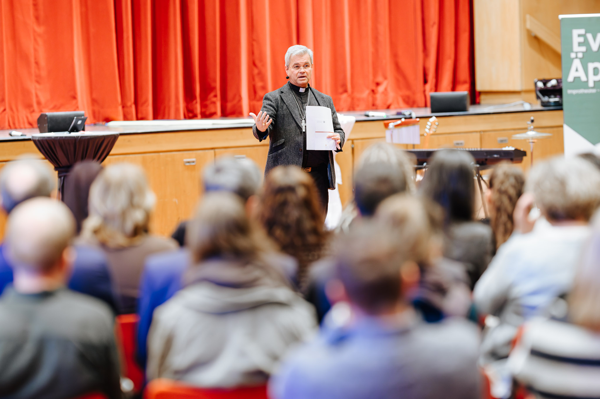 Erzbischof Dr. Udo Markus Bentz bei der Pastoralwerkstatt 2025