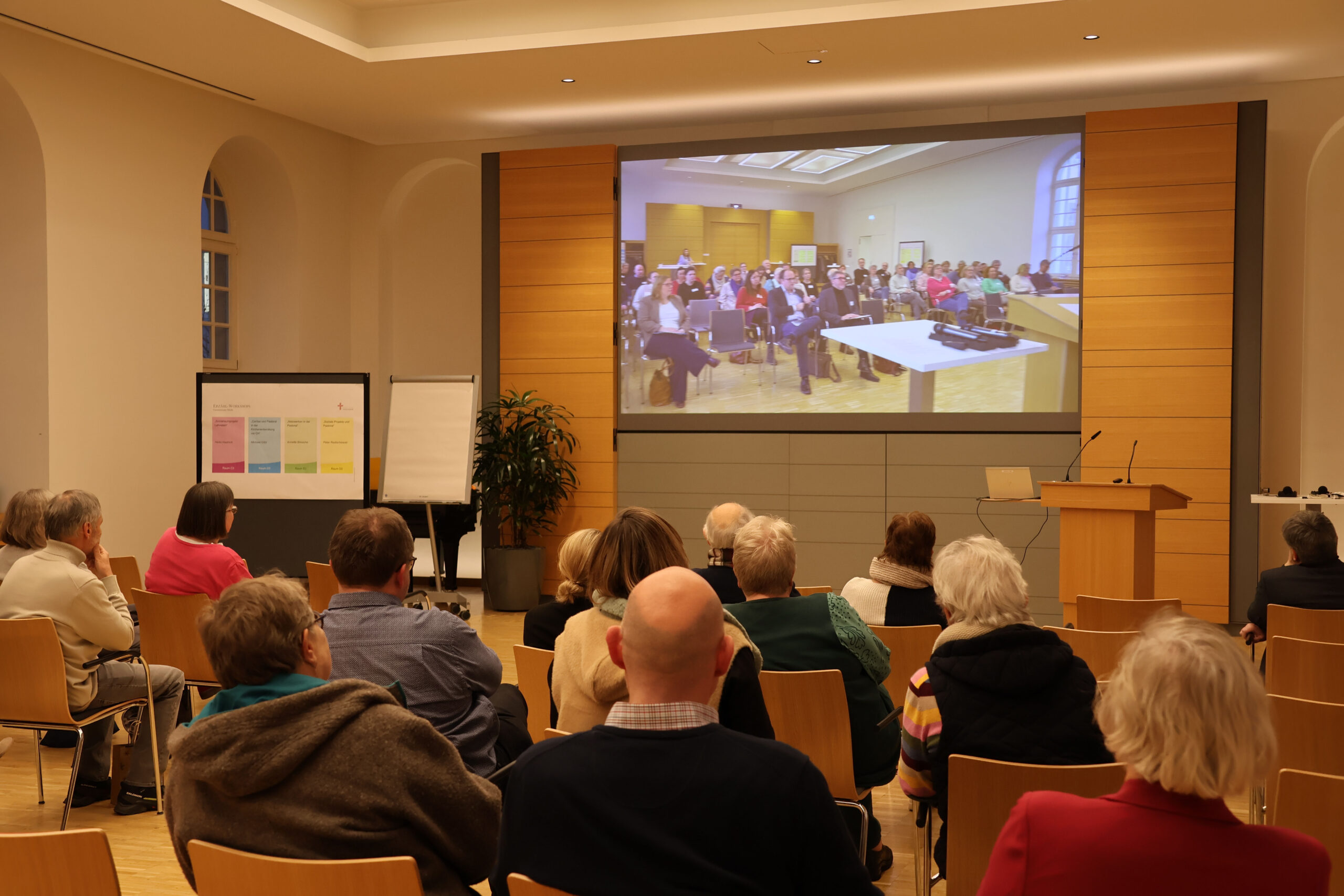 Fachtag Pastoral und Caritas: Videos gaben Input.