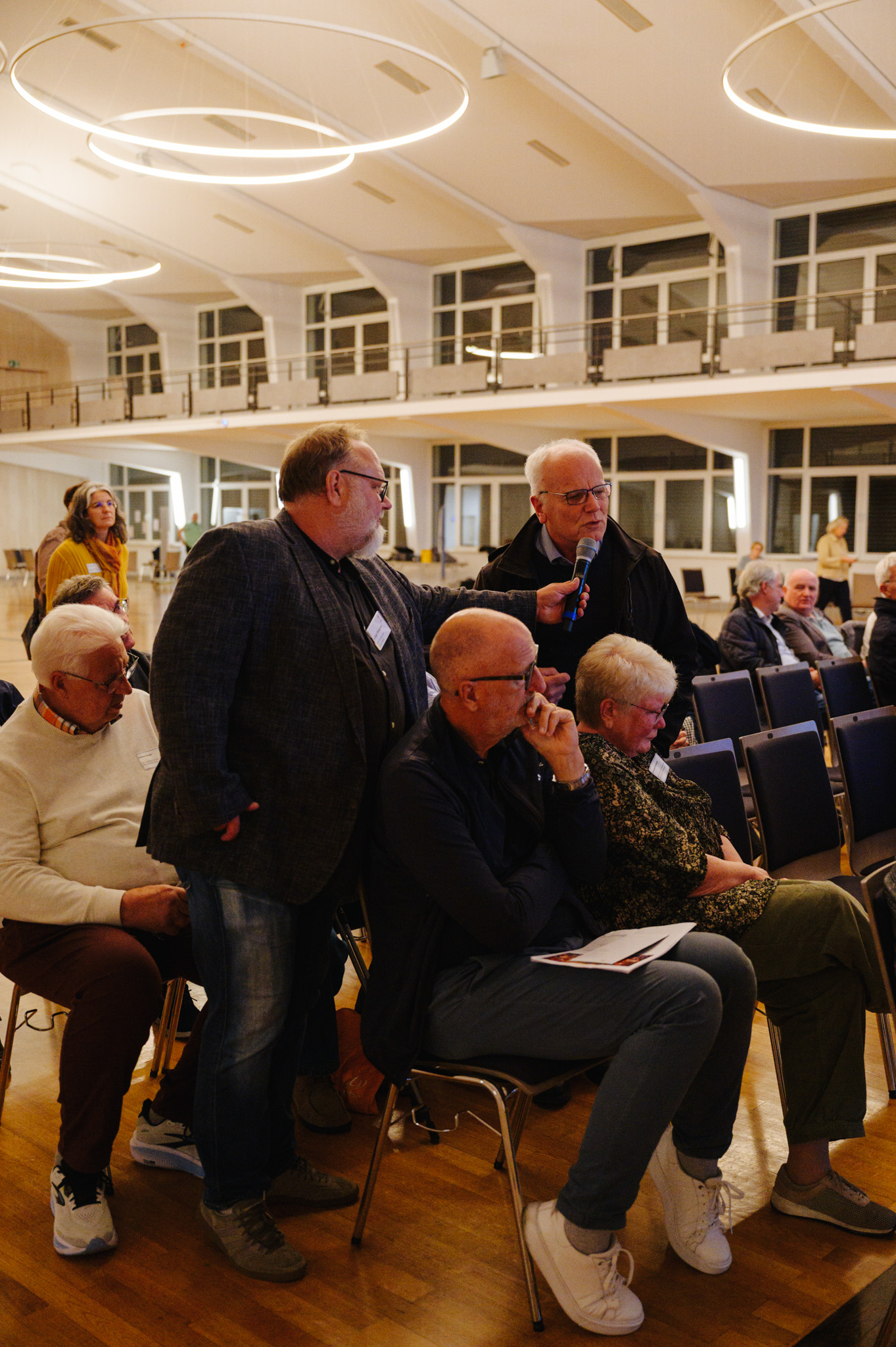 Raum für offenen Austaucsh beim Themenforum zum Bistumsprozess in Schmallenberg